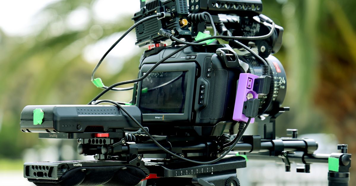 Brand Deals for Influencers and Public Figures: Pricing, Pitching and Protecting Yourself